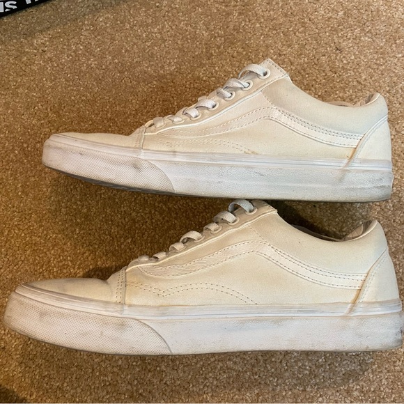 Vans Old Skool Canvas Shoe - Men’s Size 10 - Picture 7 of 7